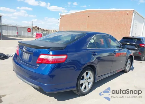 2009 Toyota Camry Se z USA, uszkodzony, nr VIN 4T1BE46KX9U399611